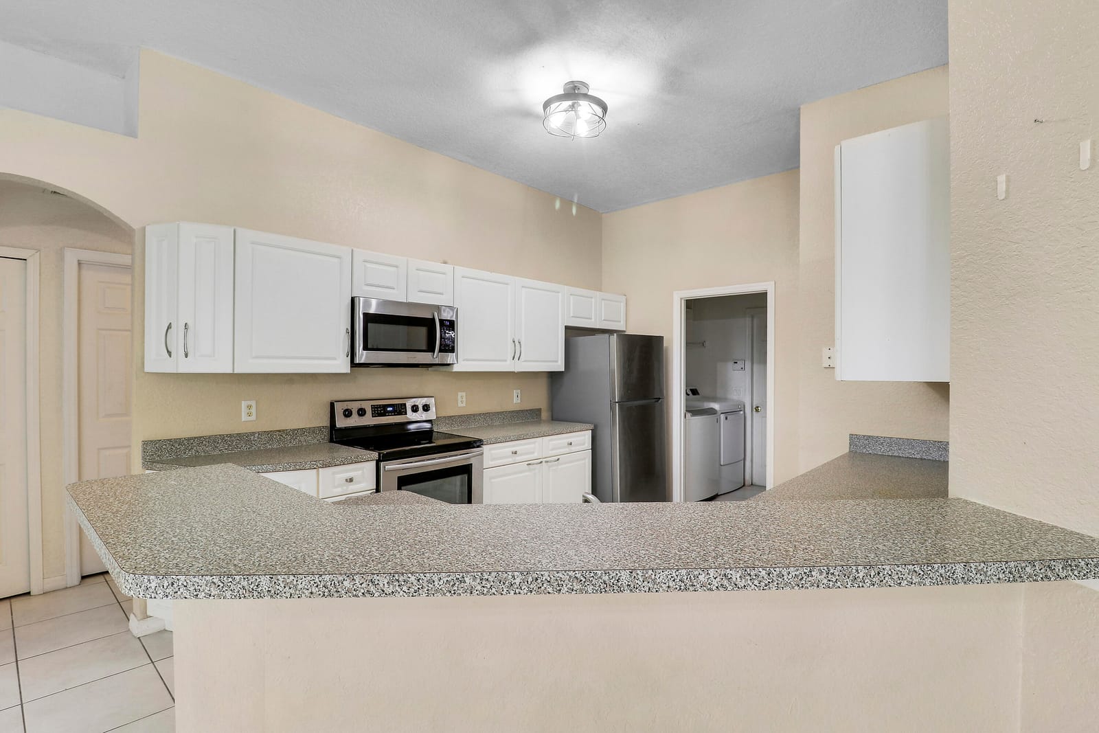 436 SW Bradshaw Circle — photo 12