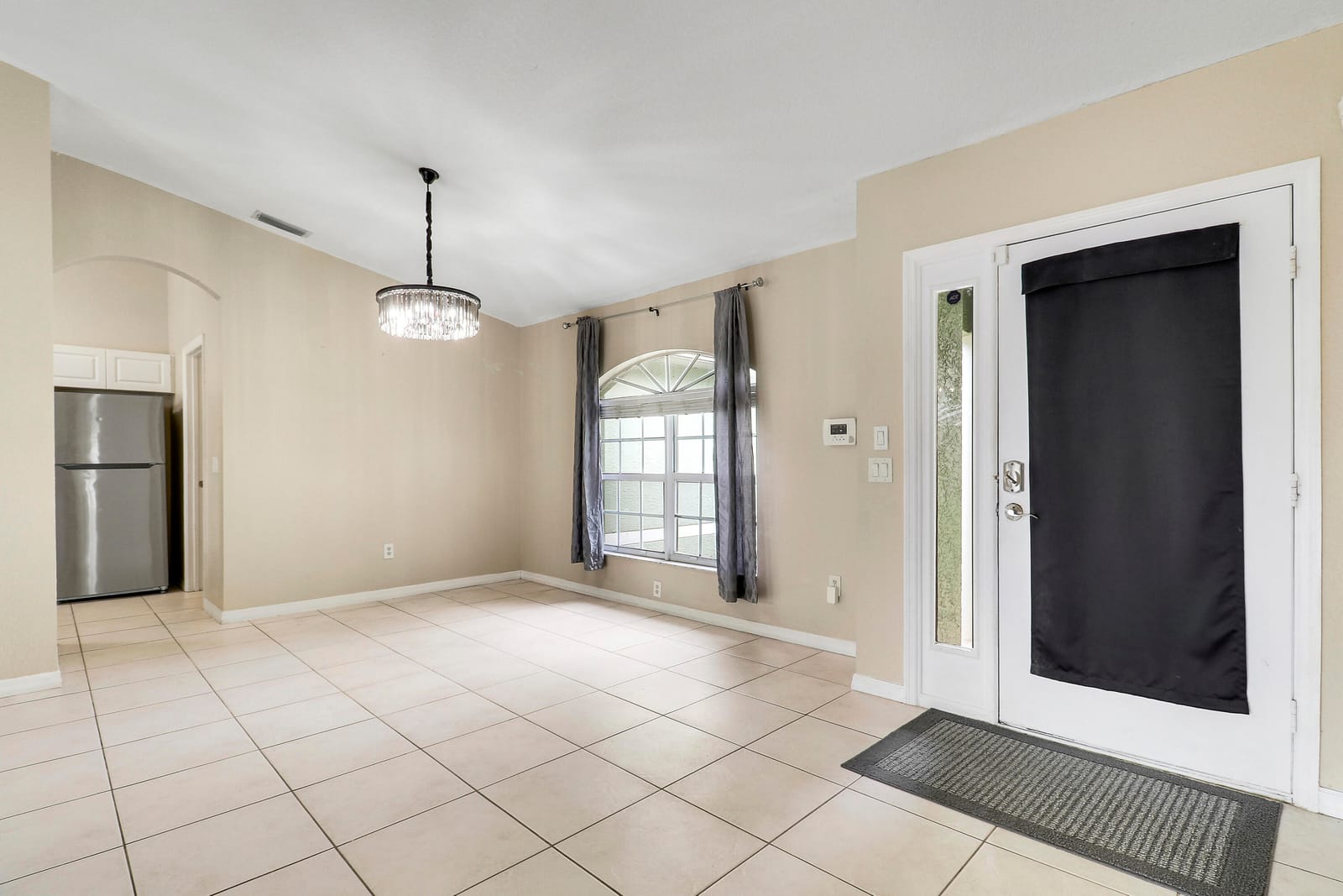 436 SW Bradshaw Circle — photo 6