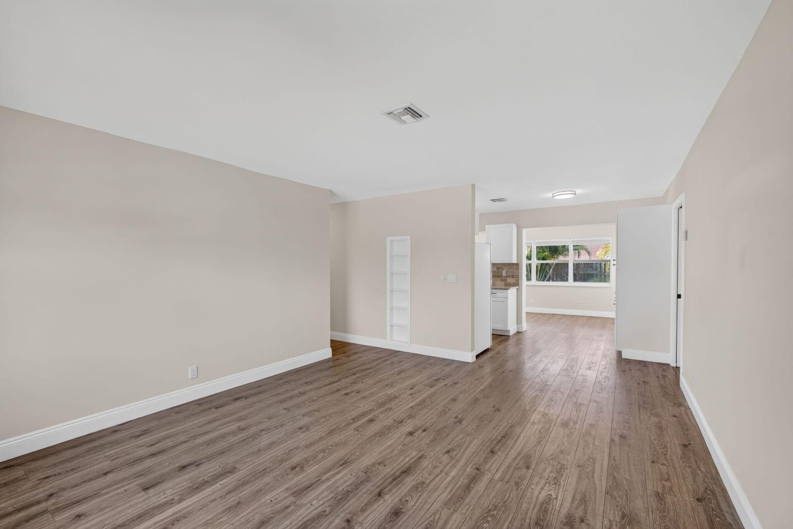 1333 W 31st Street, Riviera Beach, FL 33404 photo 14