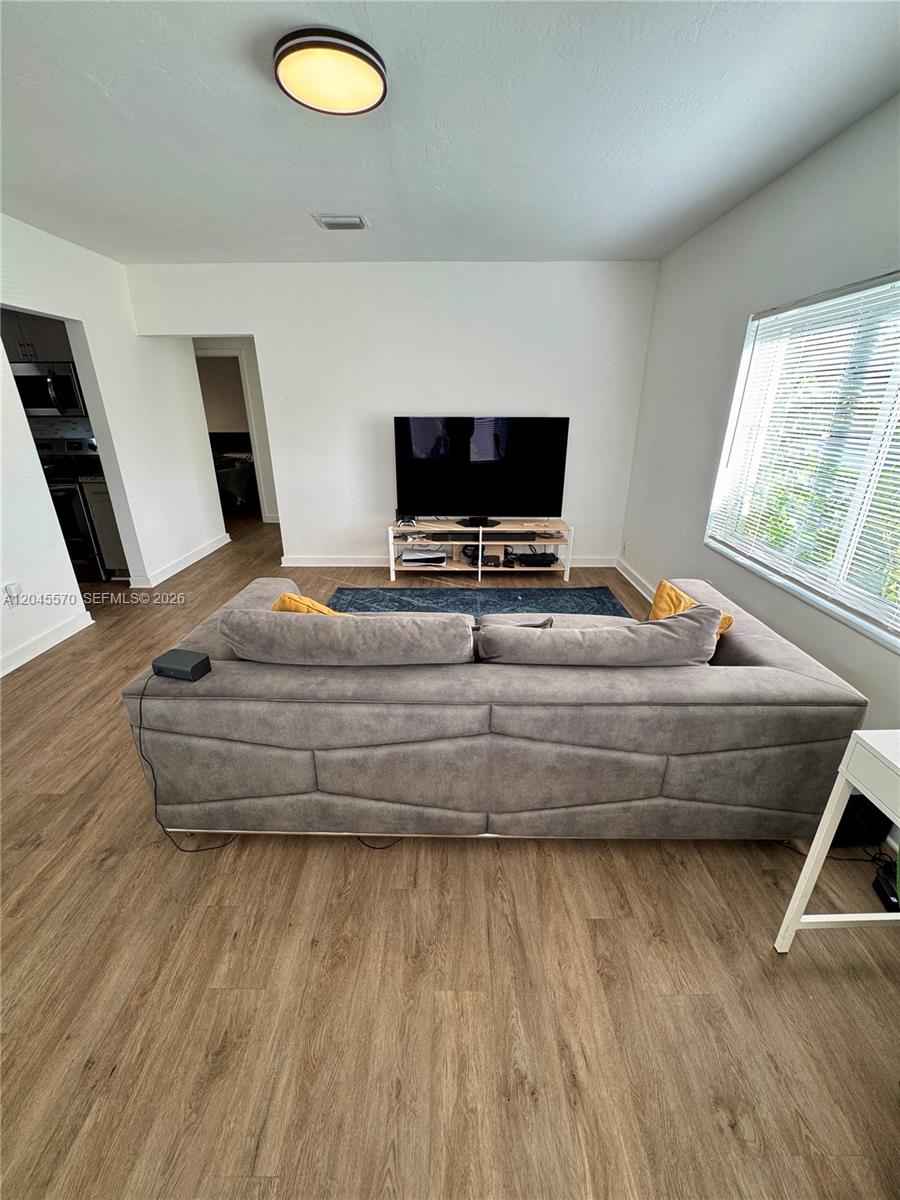 1215 NE 109th Street 1215, Miami, FL 33161, Miami