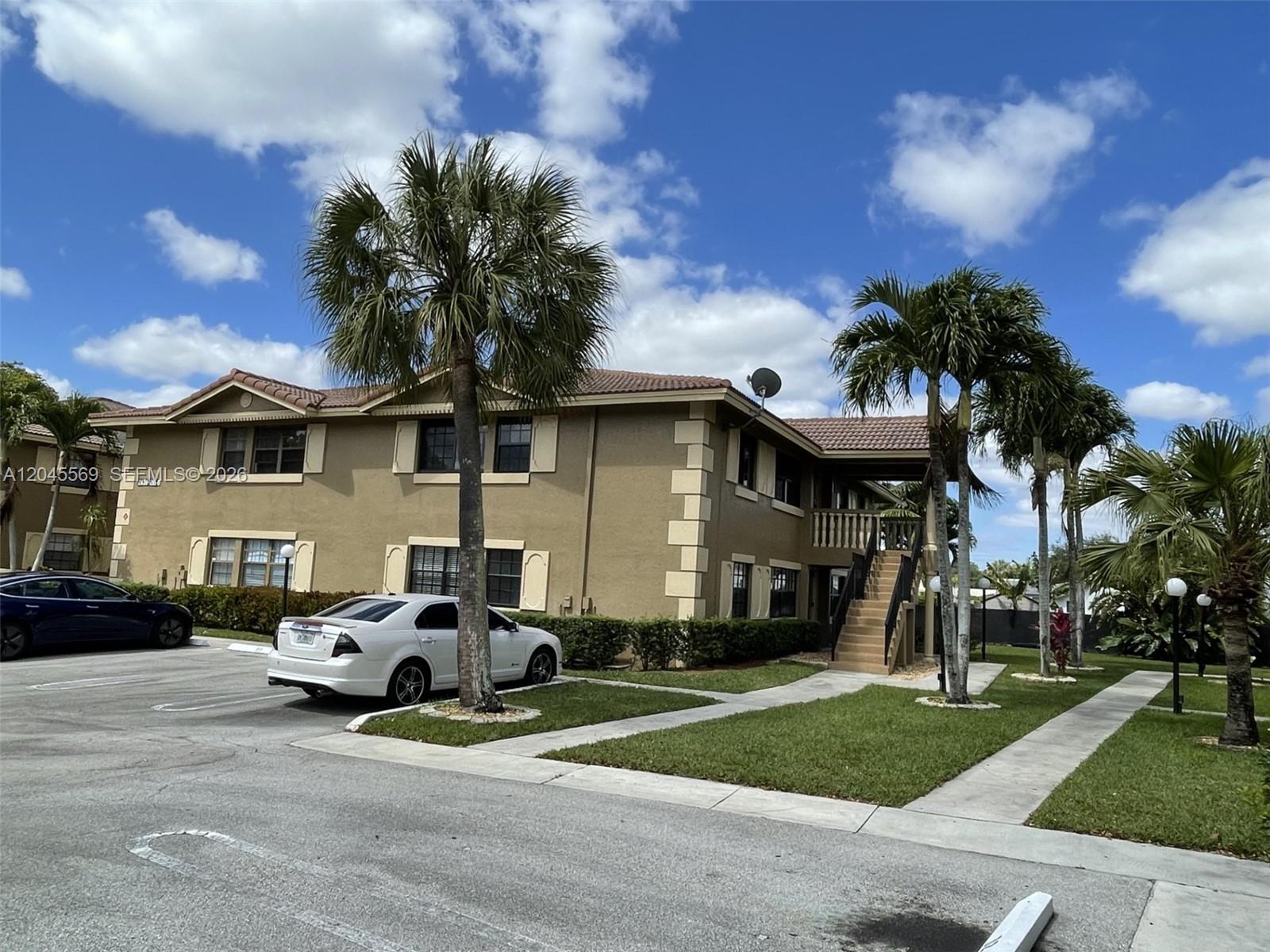 2642 Riverside Drive 2642, Coral Springs, FL 33065, Coral Springs