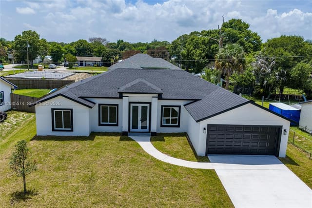 5203 Birch Drive, Fort Pierce, FL 34945