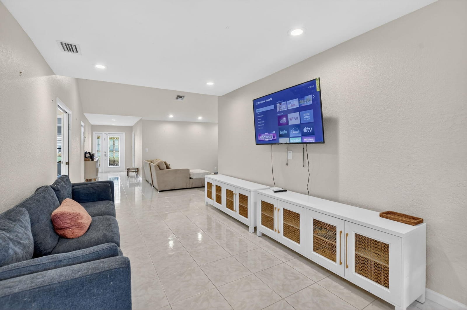 10065 Camelback Lane — photo 10