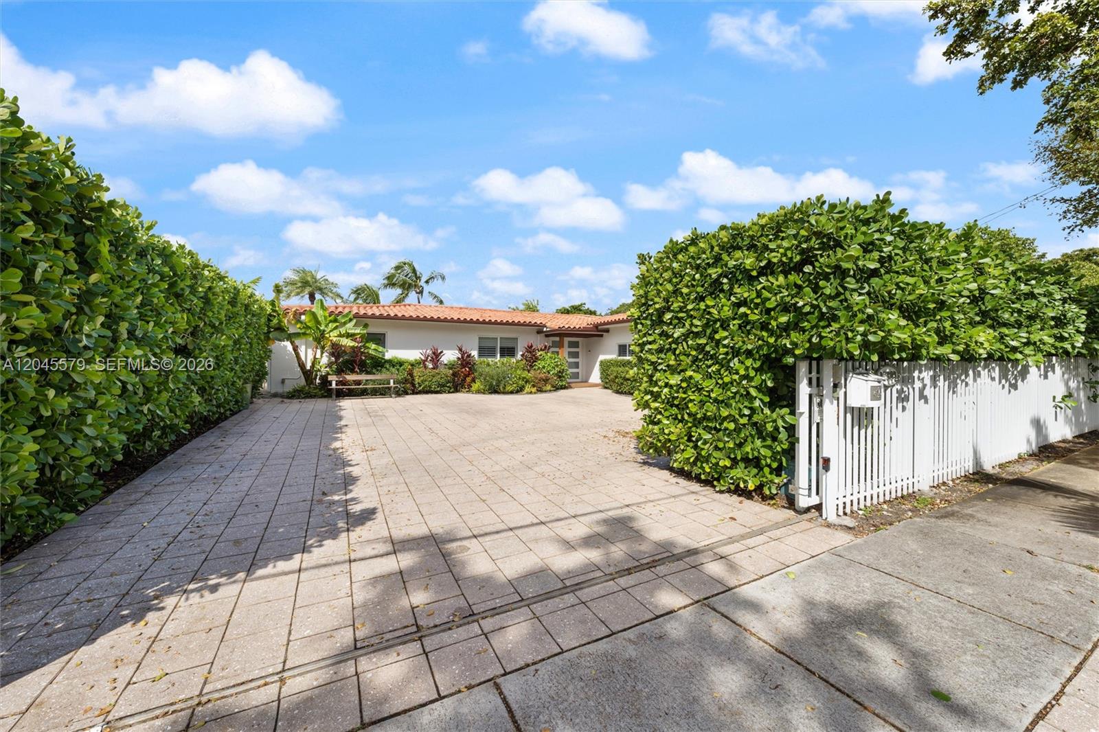 12944 Banyan Road, North Miami, FL 33181