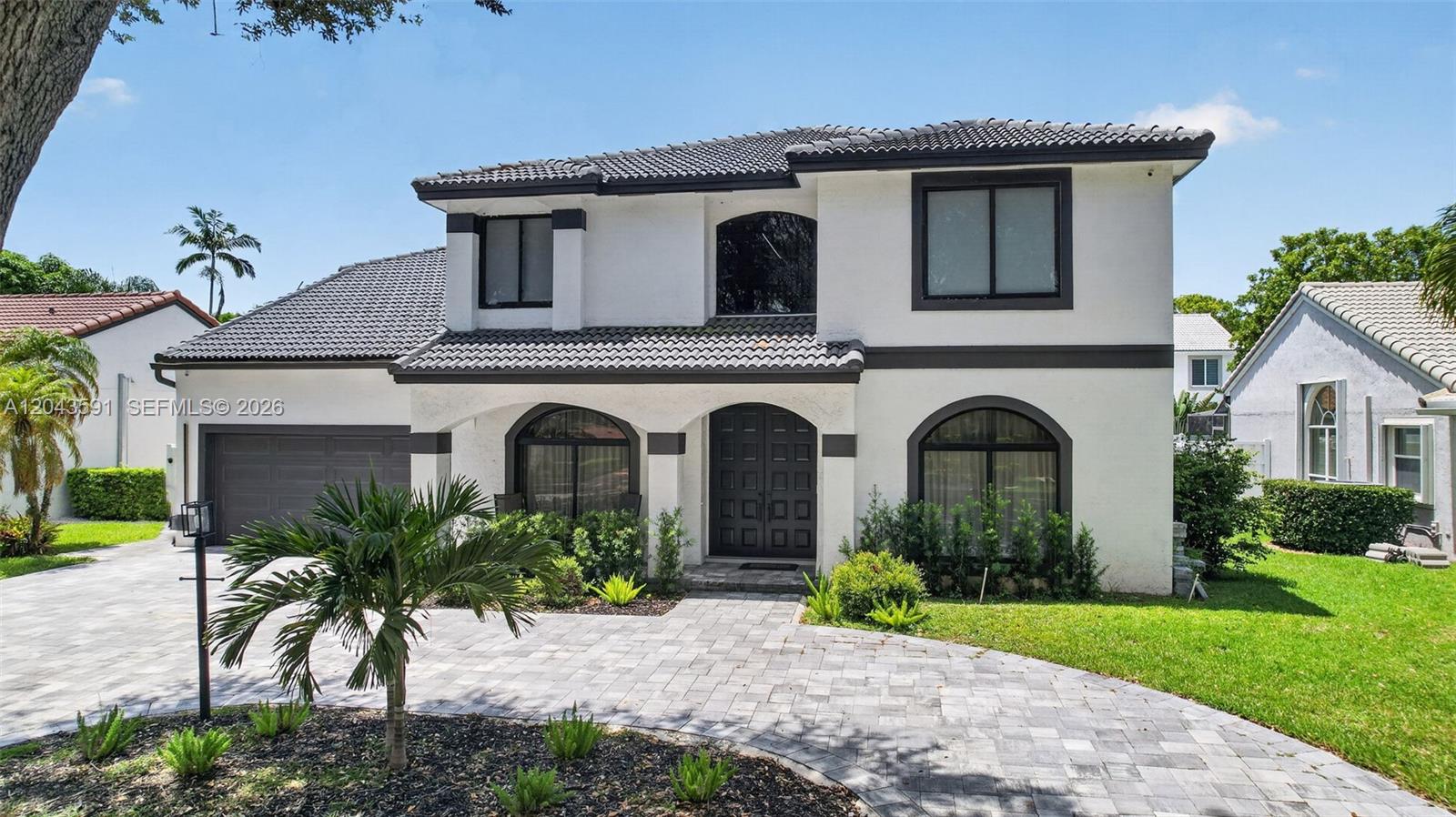 10746 Charleston Place, Cooper City, FL 33026, Cooper City