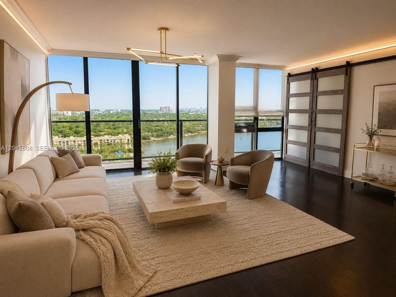 600 NE 36 Street PH22, Miami, FL 33137 photo 2