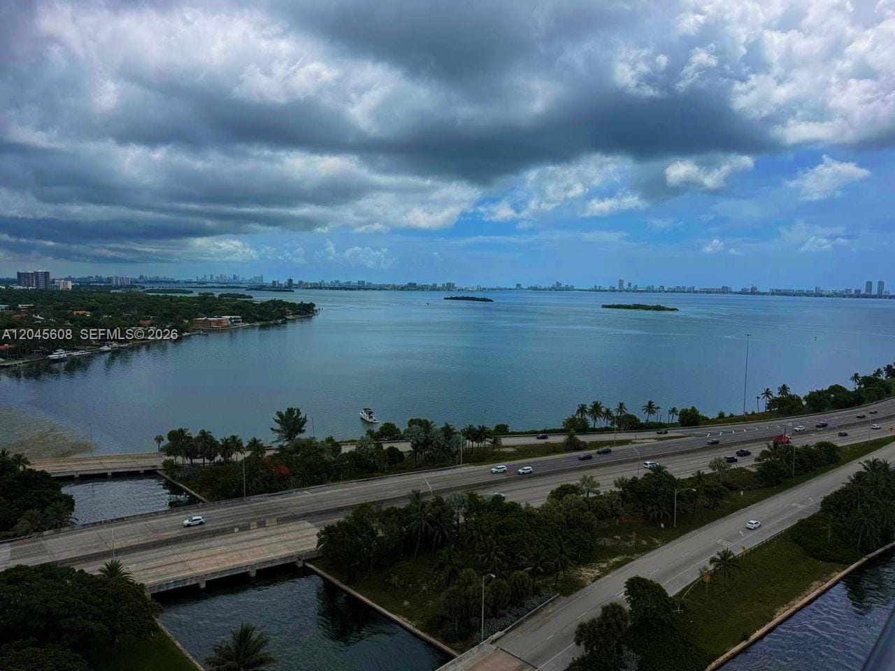 600 NE 36 Street PH22, Miami, FL 33137 photo 13