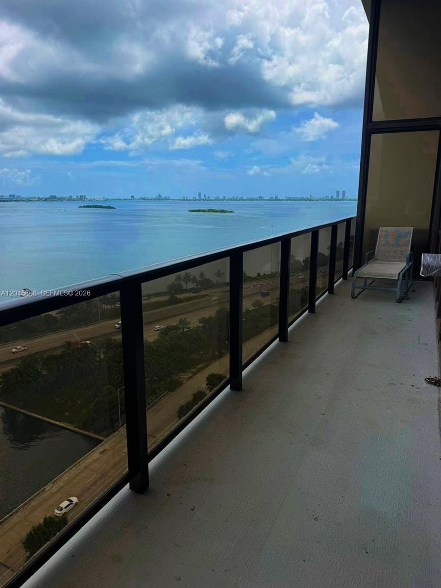 600 NE 36 Street PH22, Miami, FL 33137 photo 5