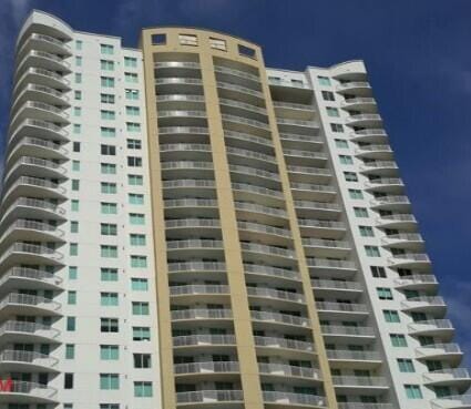 1755 E Hallandale Beach Boulevard 2104e — photo 2