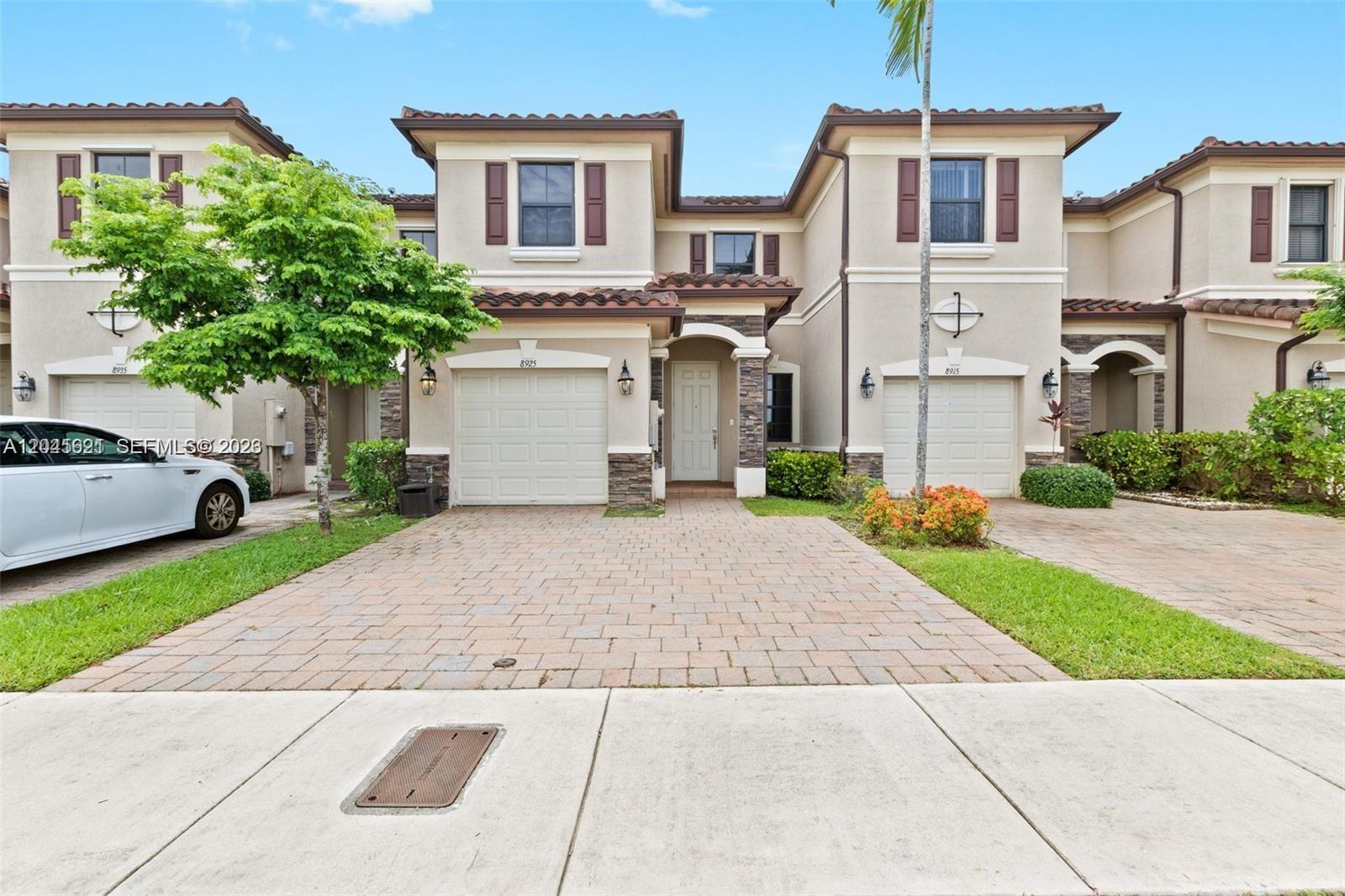 8925 W 33rd Avenue, Hialeah, FL 33018, Hialeah
