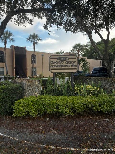 4220 NW 21st Street 207, Lauderhill, FL 33313, Lauderhill
