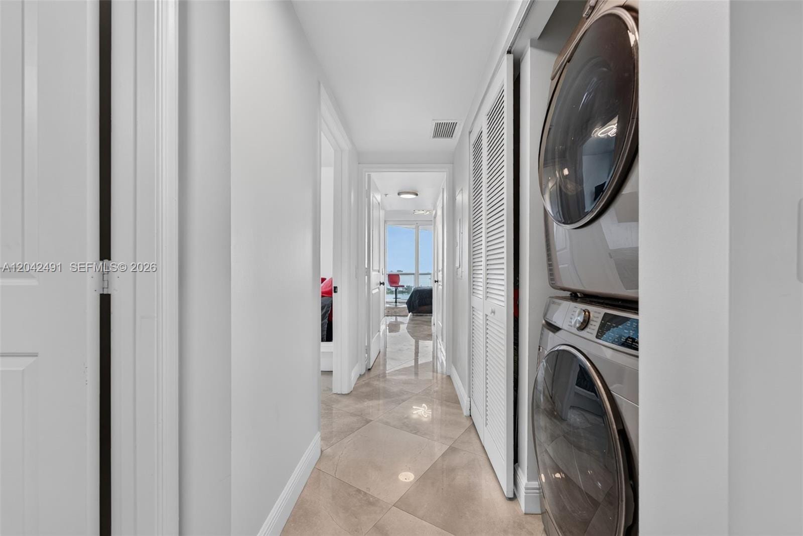 480 NE 30th Street 1807 — photo 11