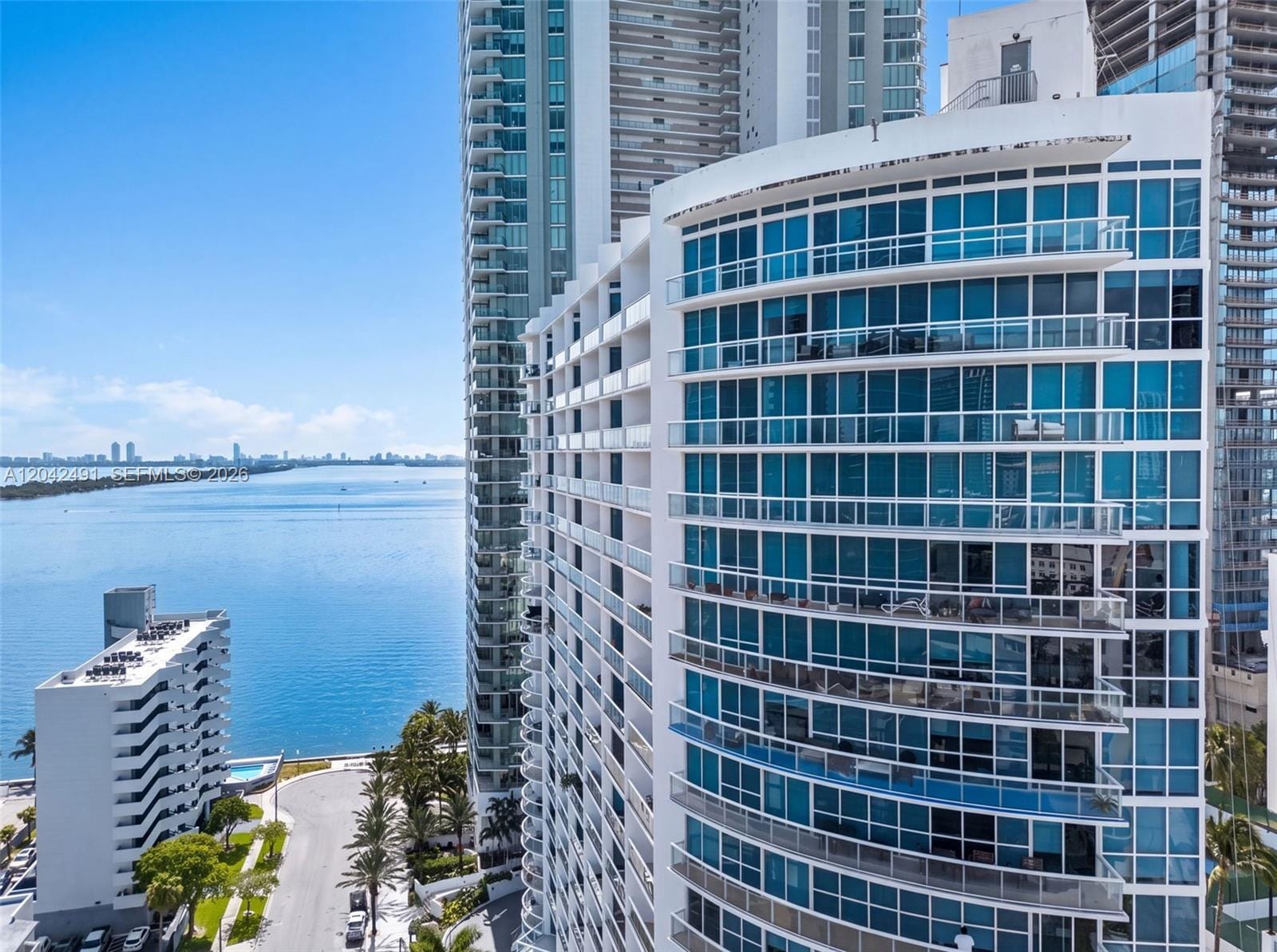 480 NE 30th Street 1807, Miami, FL 33137 photo 15