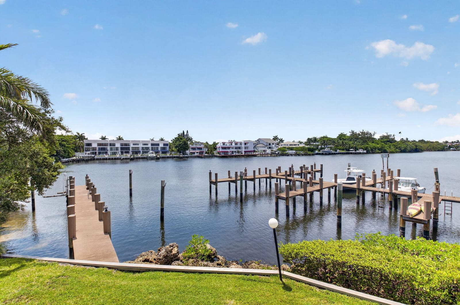 1111 George Bush Boulevard A, Delray Beach, FL 33483 photo 1