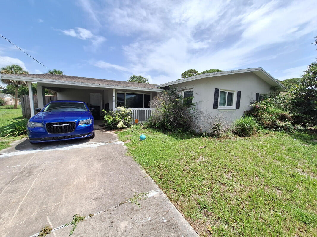 1020 Tortugas Avenue, Fort Pierce, FL 34982