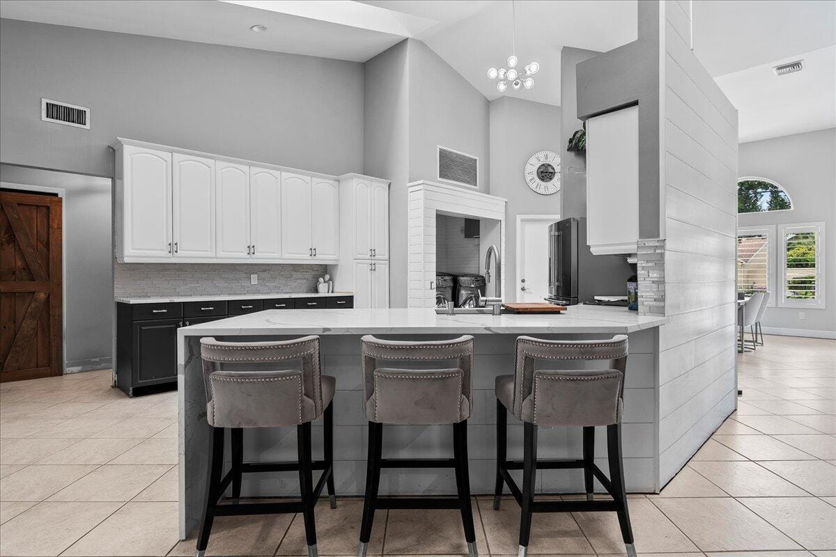 1560 Yachtman Place — photo 10