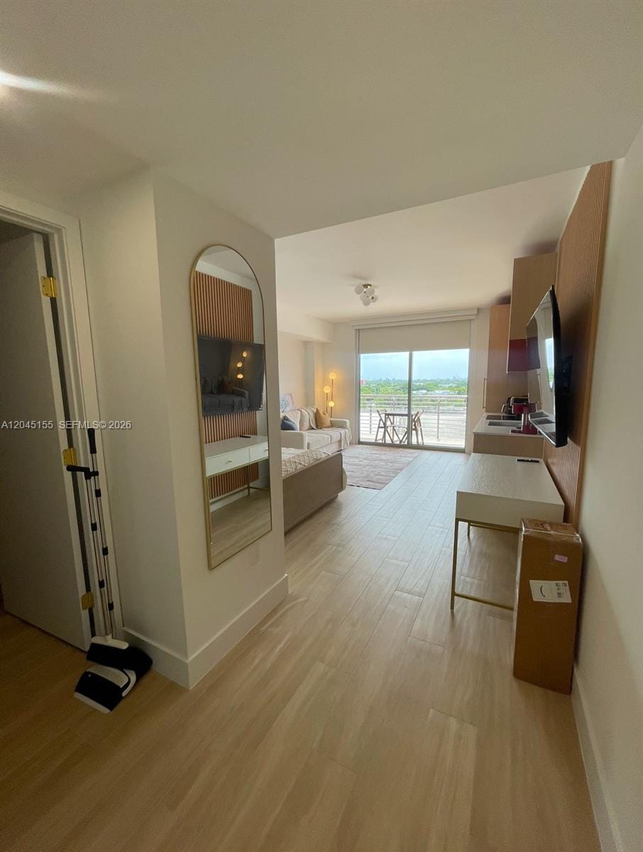 90 NE 32 819 — photo 5