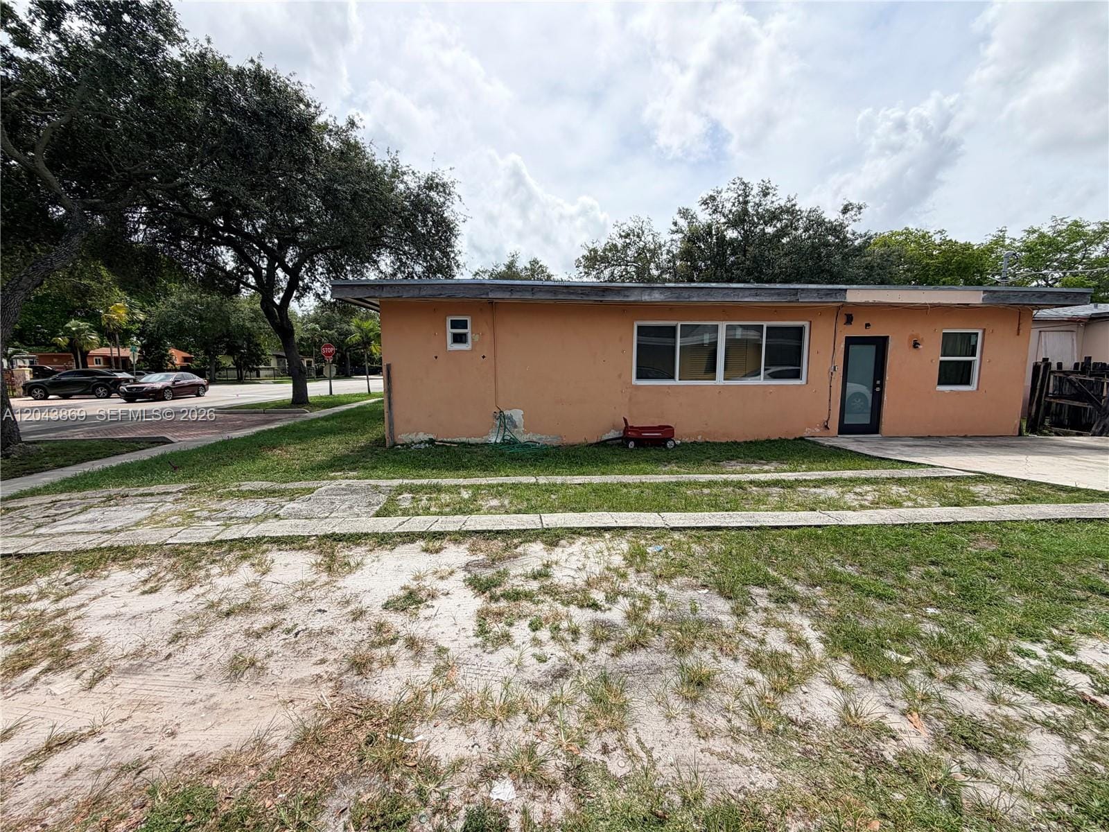 13105 NW 12th Avenue, North Miami, FL 33168 photo 4