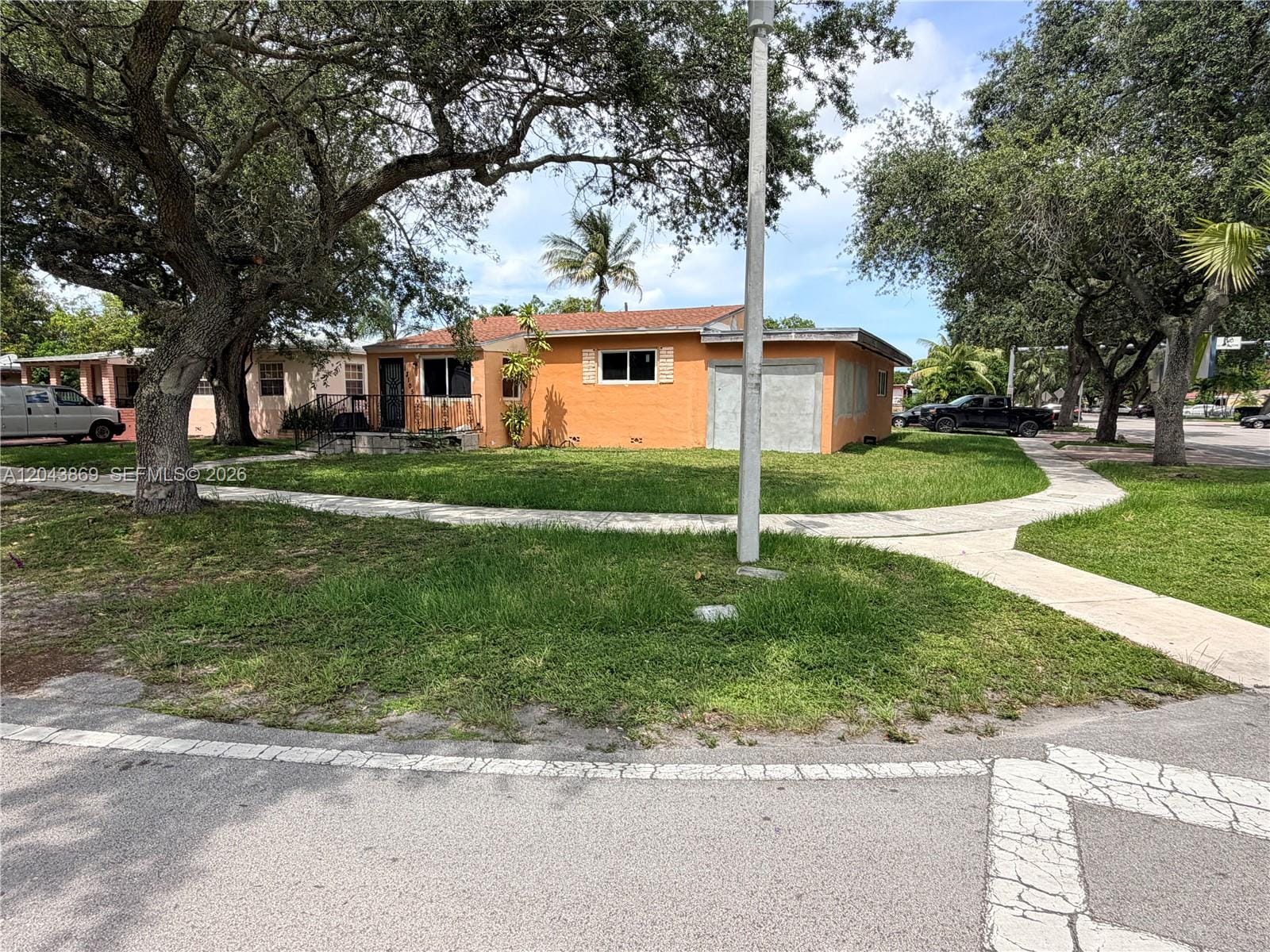 13105 NW 12th Avenue, North Miami, FL 33168 photo 5