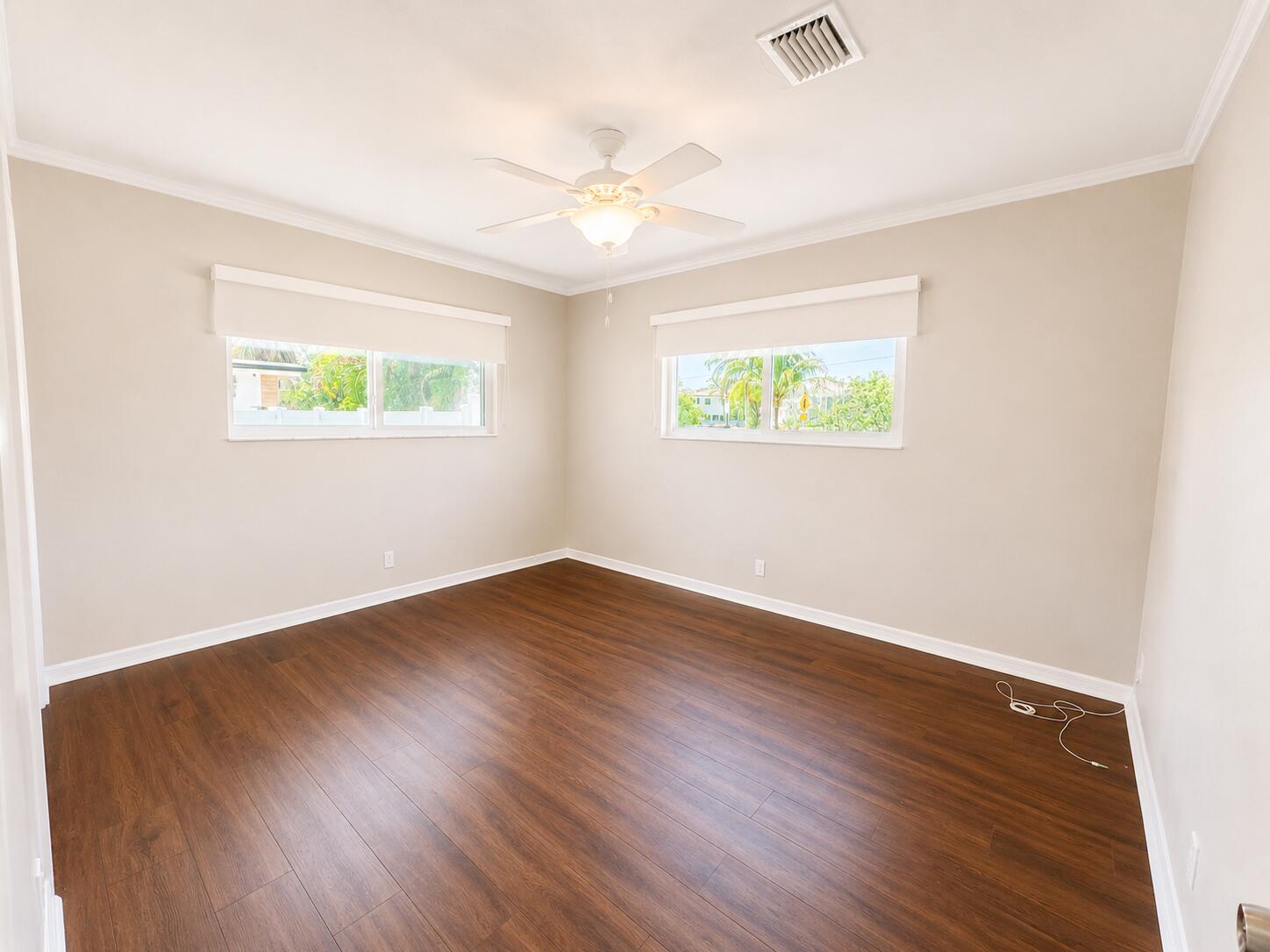 1155 Washington Street, Hollywood, FL 33019, Hollywood