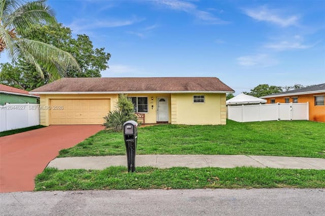 1808 NW 3rd Court, Fort Lauderdale, FL 33311