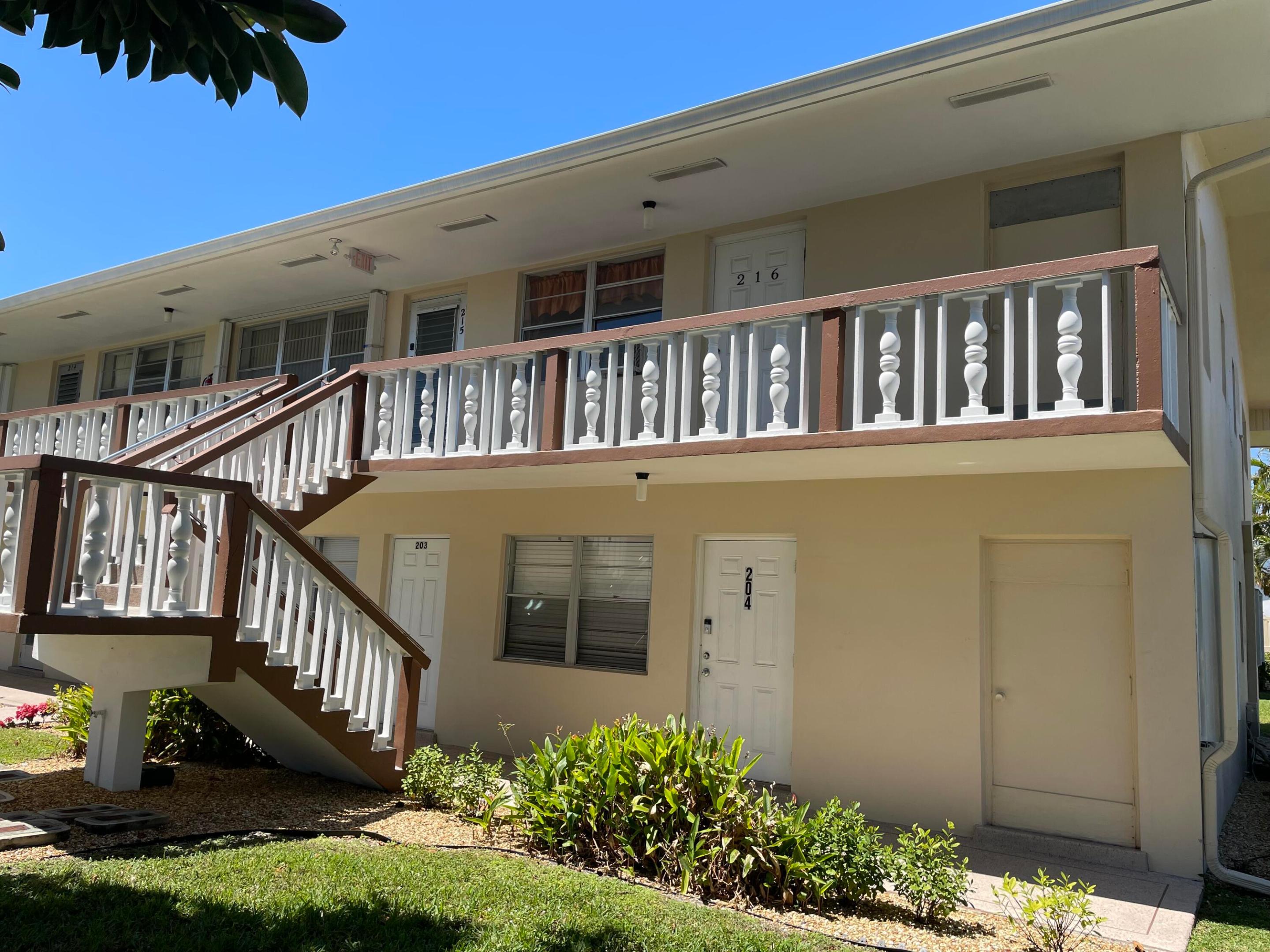203 Easthampton I, West Palm Beach, FL 33417, West Palm Beach