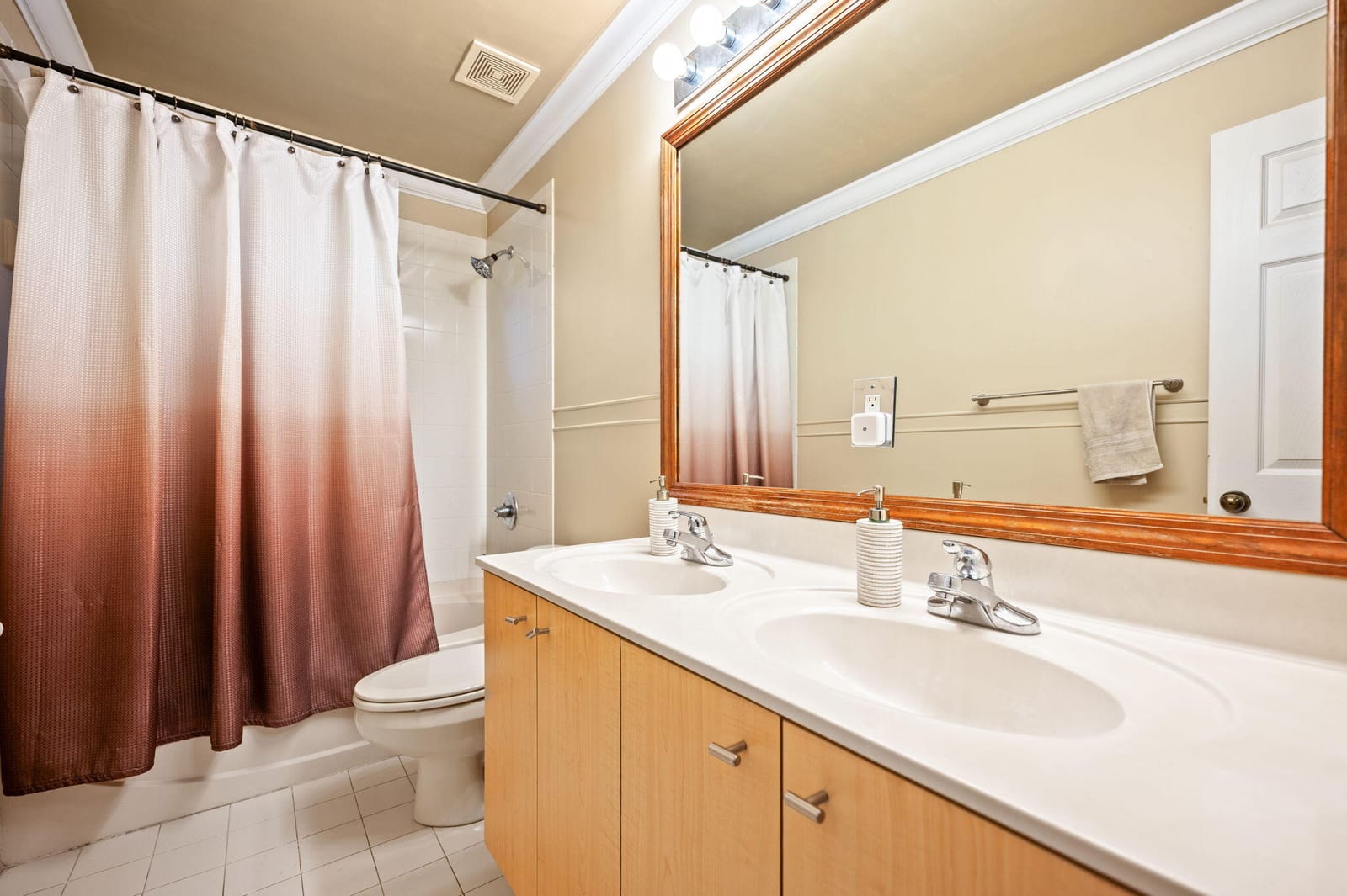 4212 Vineyard Circle, Weston, FL 33332 photo 20