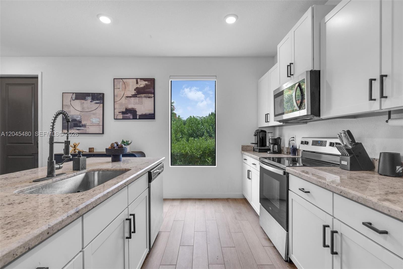 387 NW 17th Street — photo 10