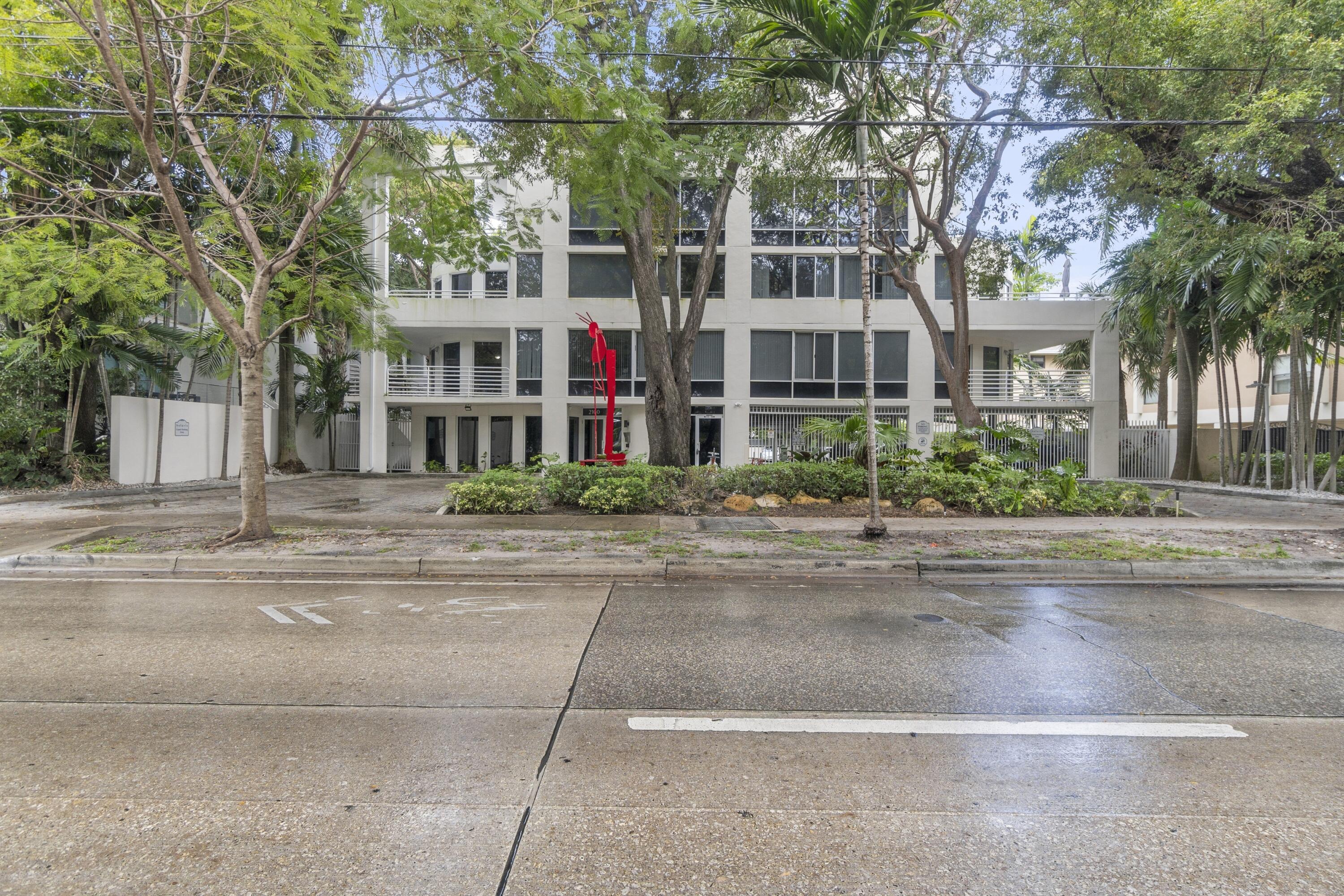 2100 Brickell Avenue 404, Miami, FL 33129, Miami