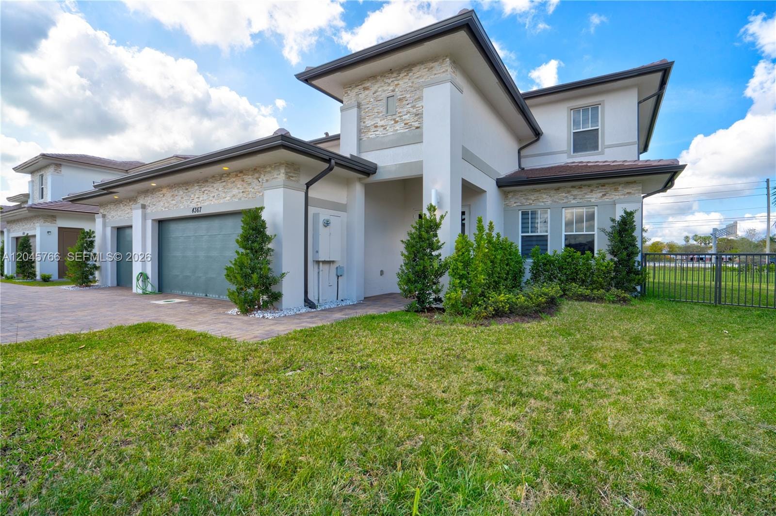 4367 SW 123 Lane, Davie, FL 33330