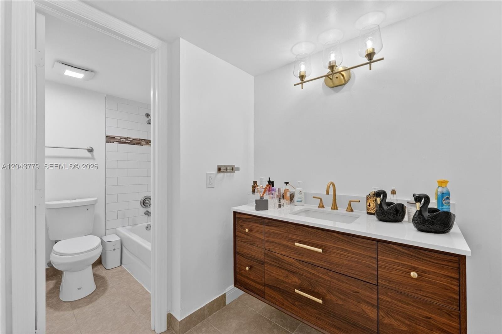 3301 Spanish Moss Terrace 405, Lauderhill, FL 33319 photo 15