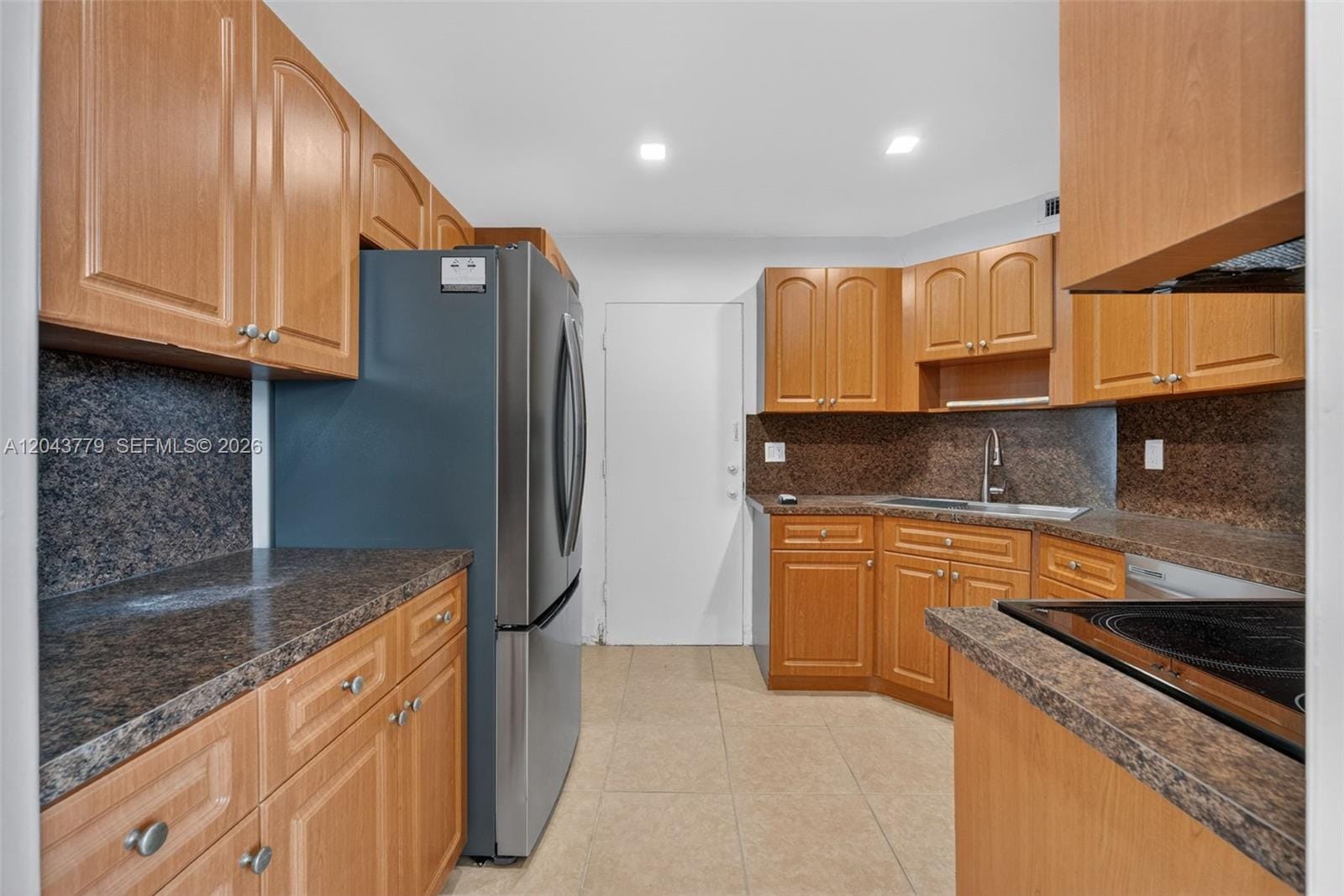 3301 Spanish Moss Terrace 405, Lauderhill, FL 33319 photo 4