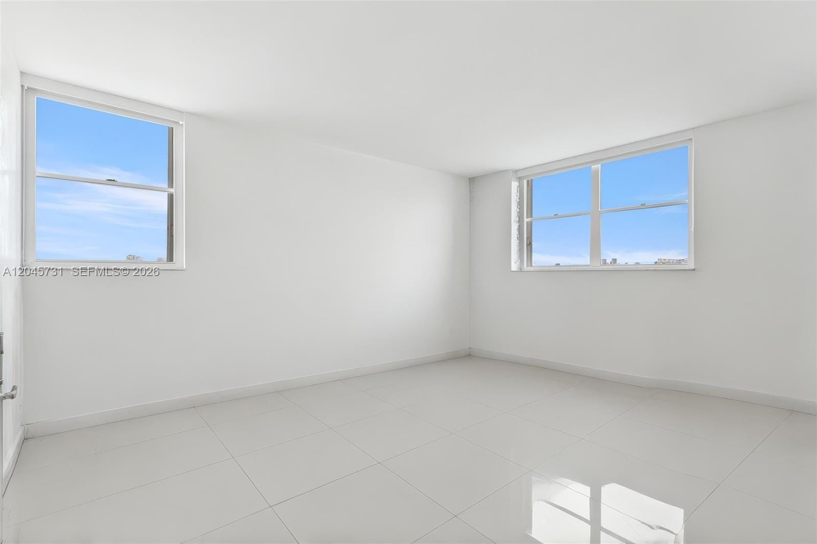 1775 Washington Avenue 14F, Miami Beach, FL 33139 photo 18