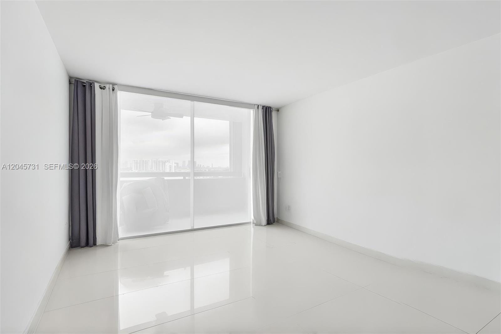 1775 Washington Avenue 14F, Miami Beach, FL 33139 photo 9