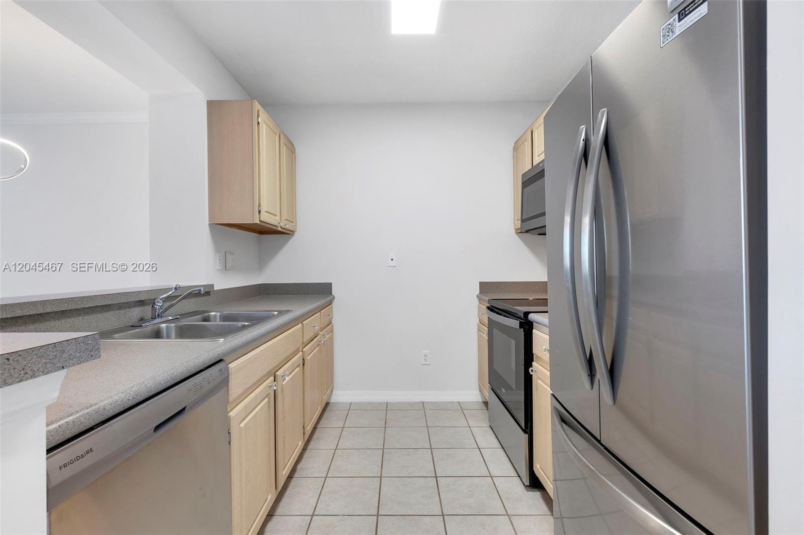 2665 SW 37th Avenue 301 — photo 7