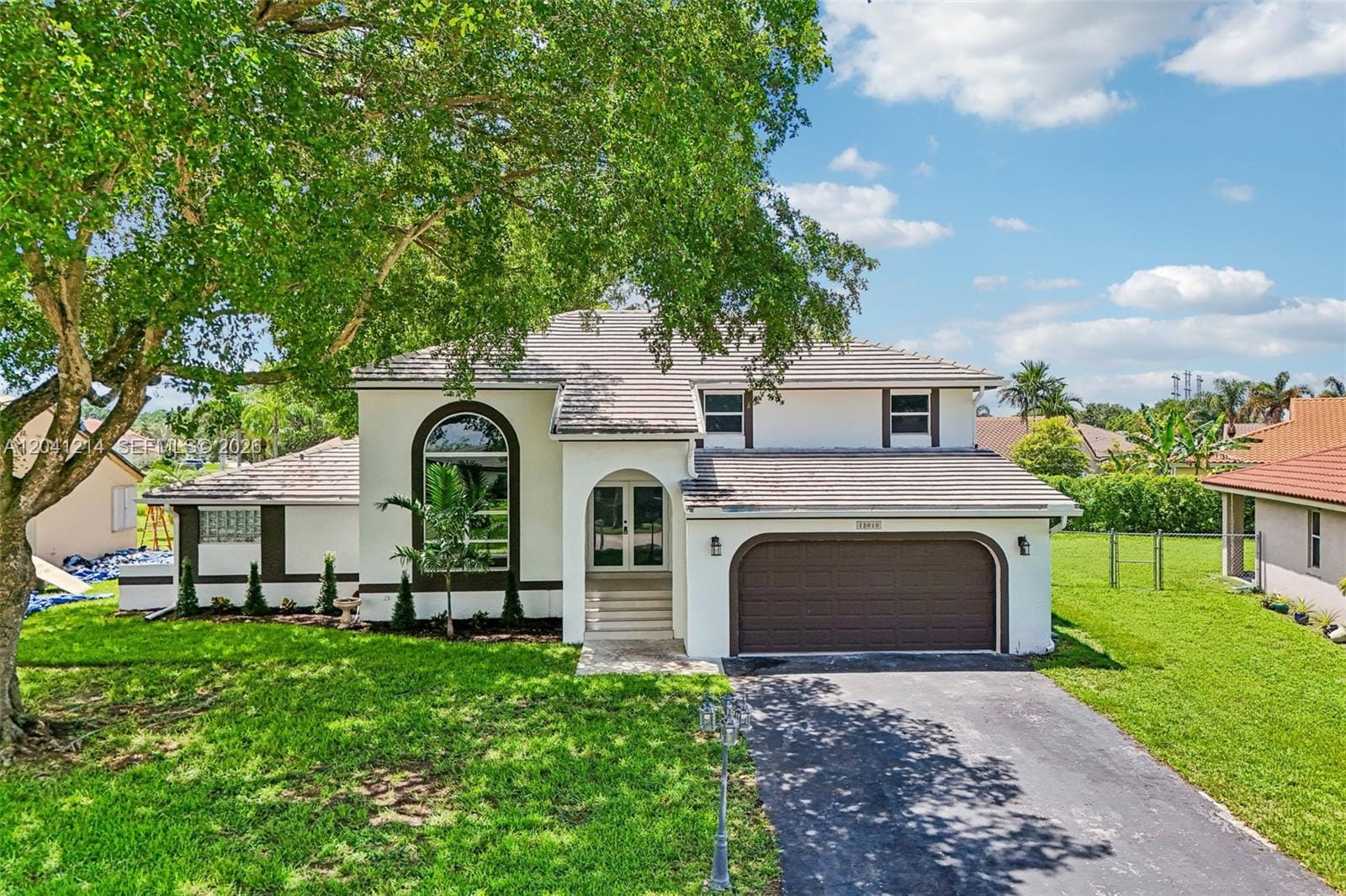15010 E Falcons Lea Drive — photo 1
