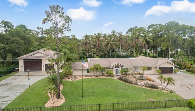 13676 N 85th Road N, Acreage, West Palm Beach, FL