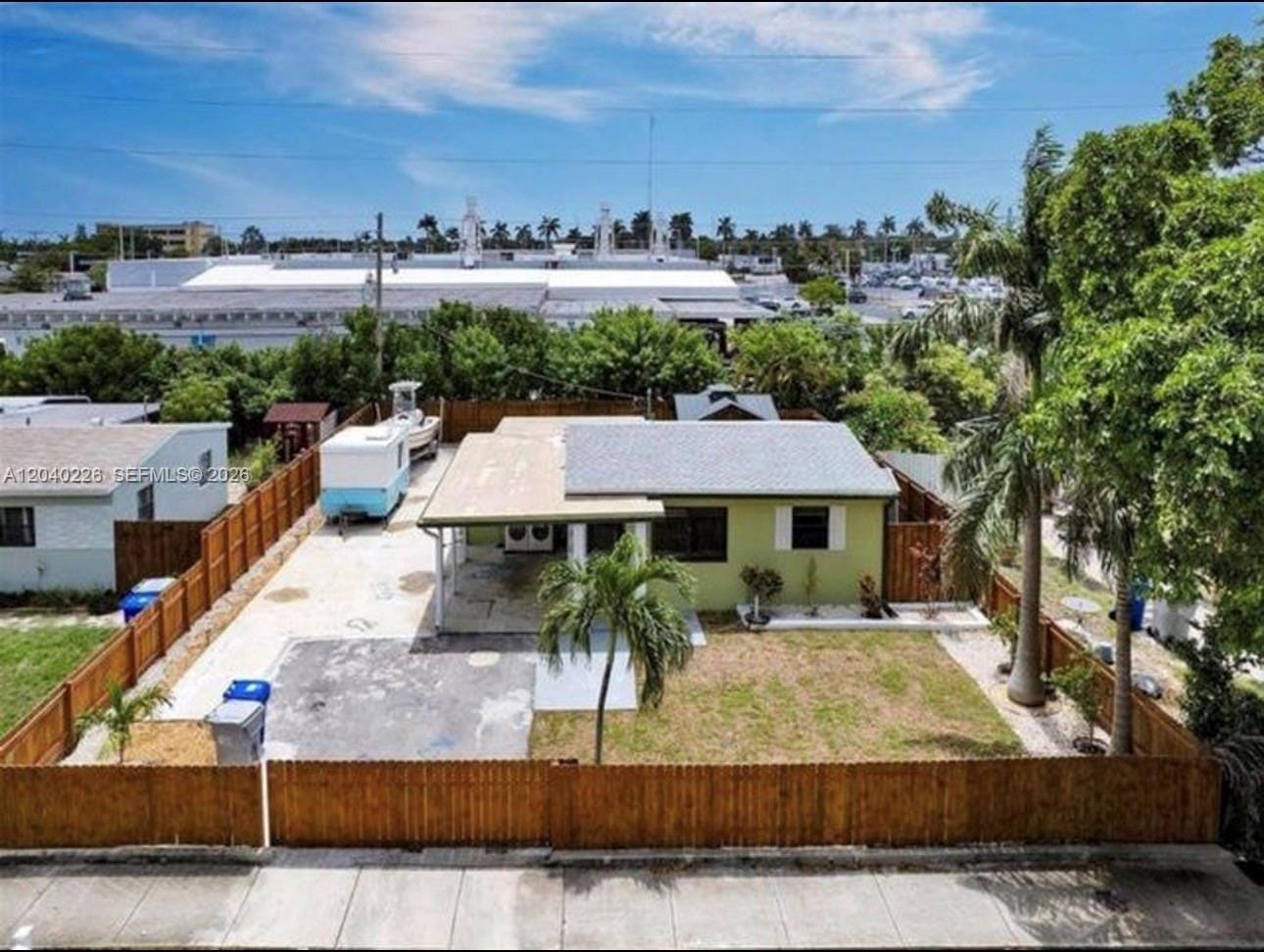 2730 NE 16th Avenue — photo 10