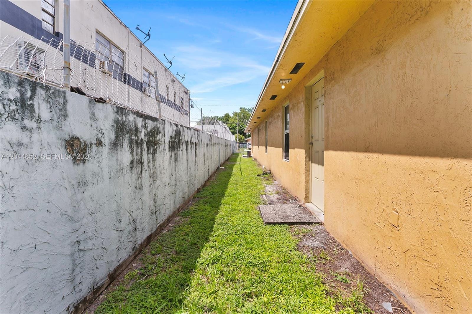 812 NW 70th Street, Miami, FL 33150 photo 3