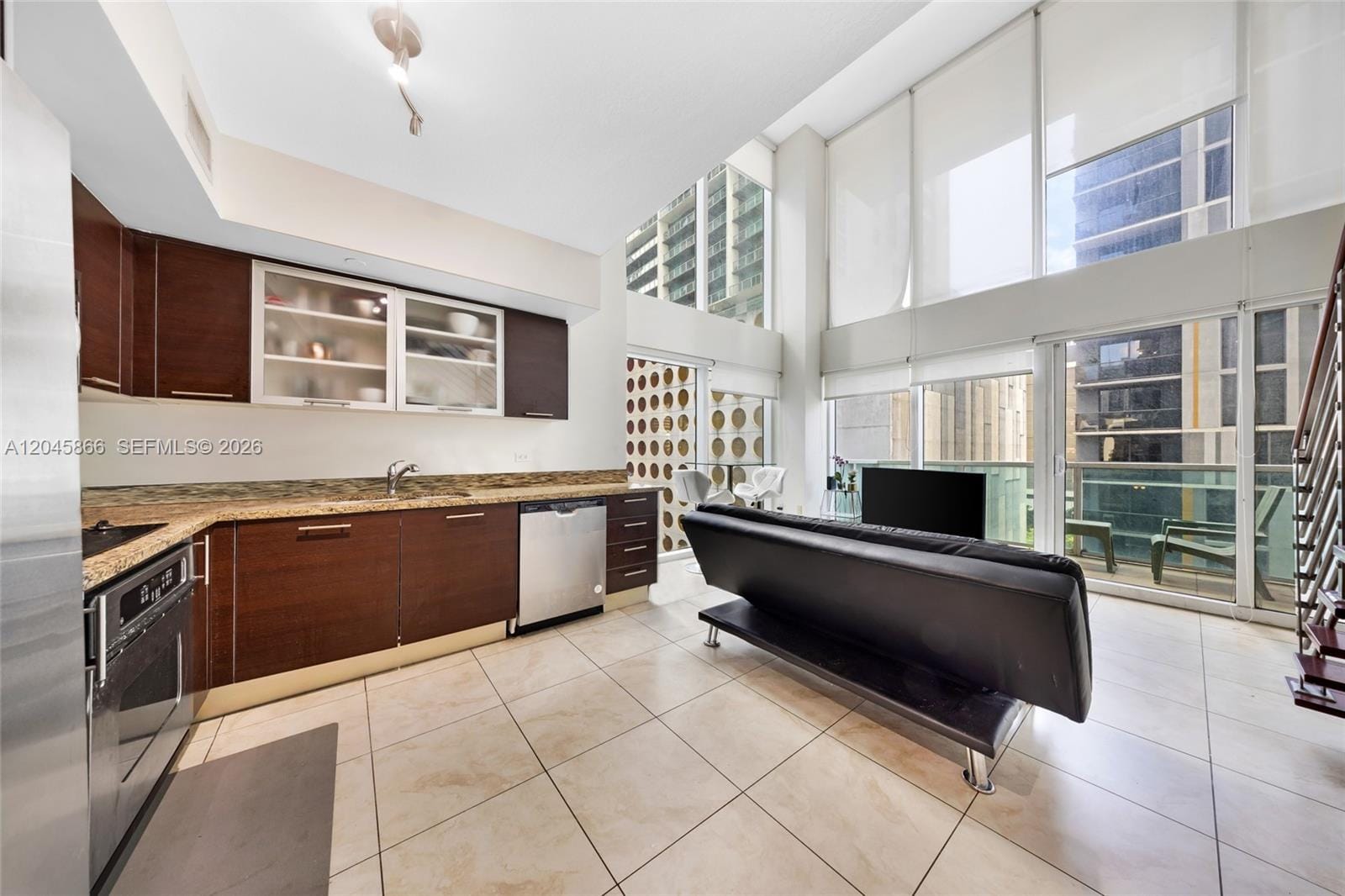 41 SE 5th Street 502 — photo 12