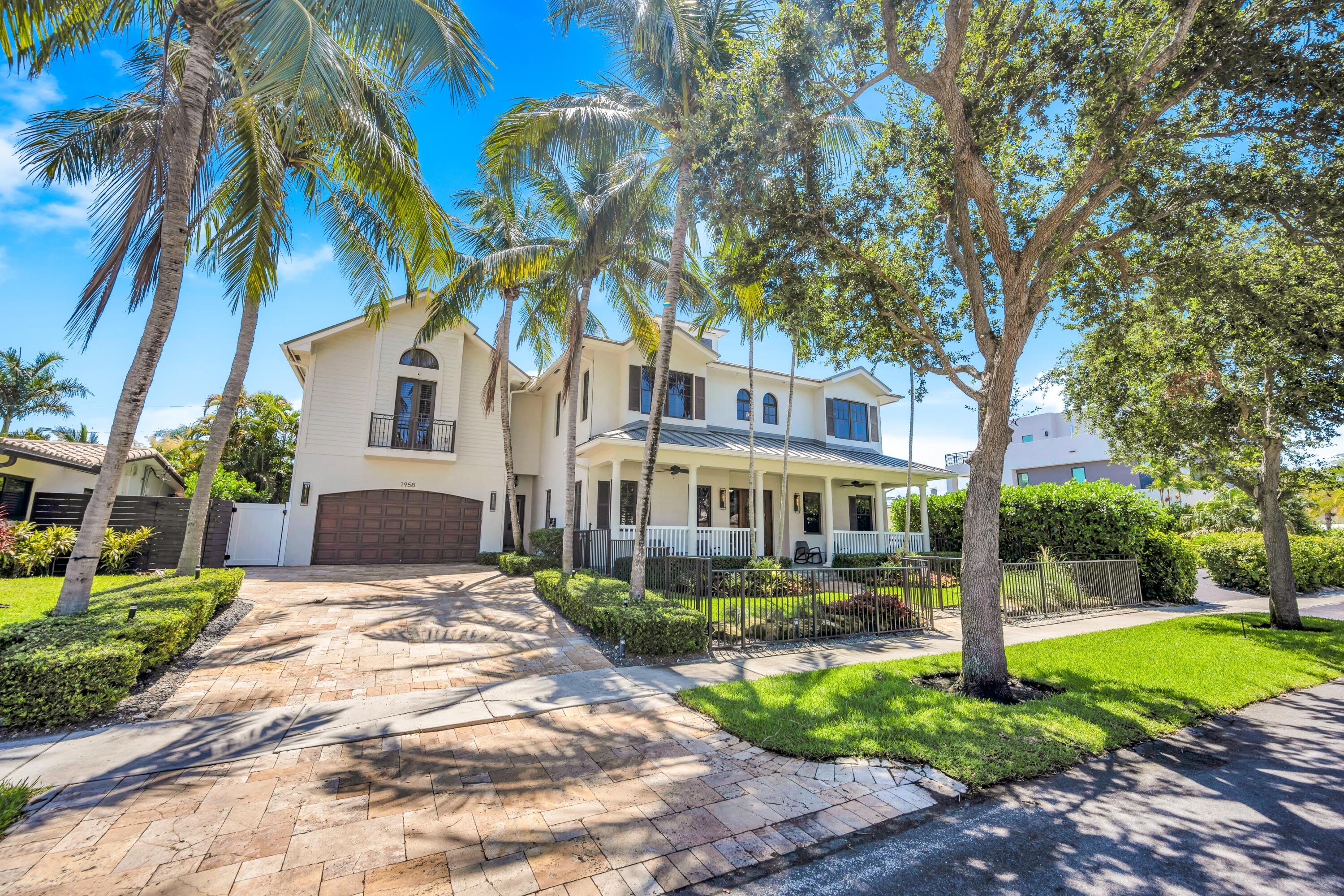 1958 Harbourview Drive, Fort Lauderdale, FL 33316