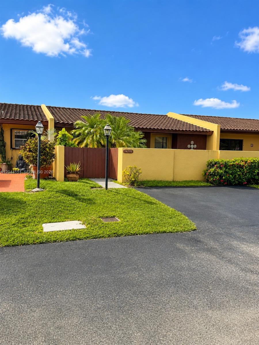 14725 SW 86th Lane, Miami, FL 33193, Miami