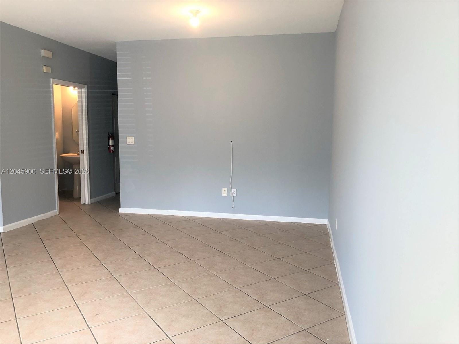 8209 SW 25th Court 103 — photo 3