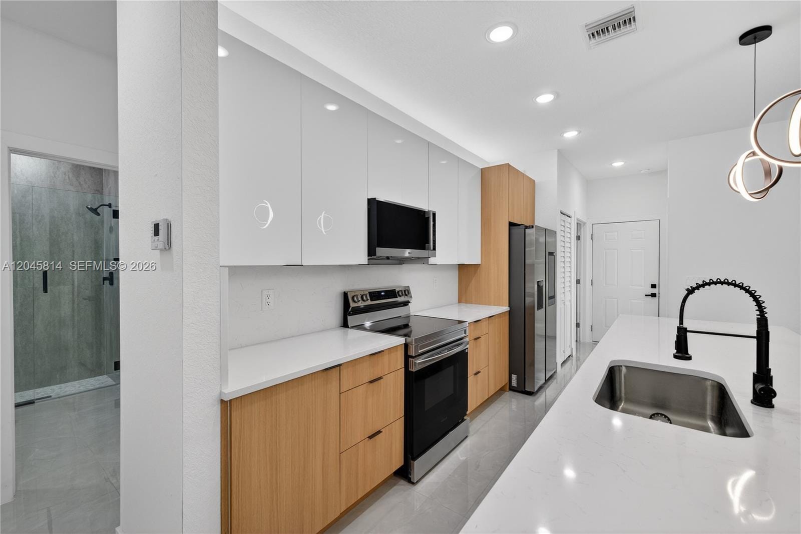 765 Jopinica Avenue — photo 11