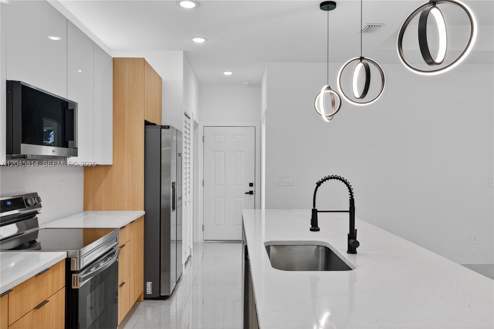 765 Jopinica Avenue — photo 12