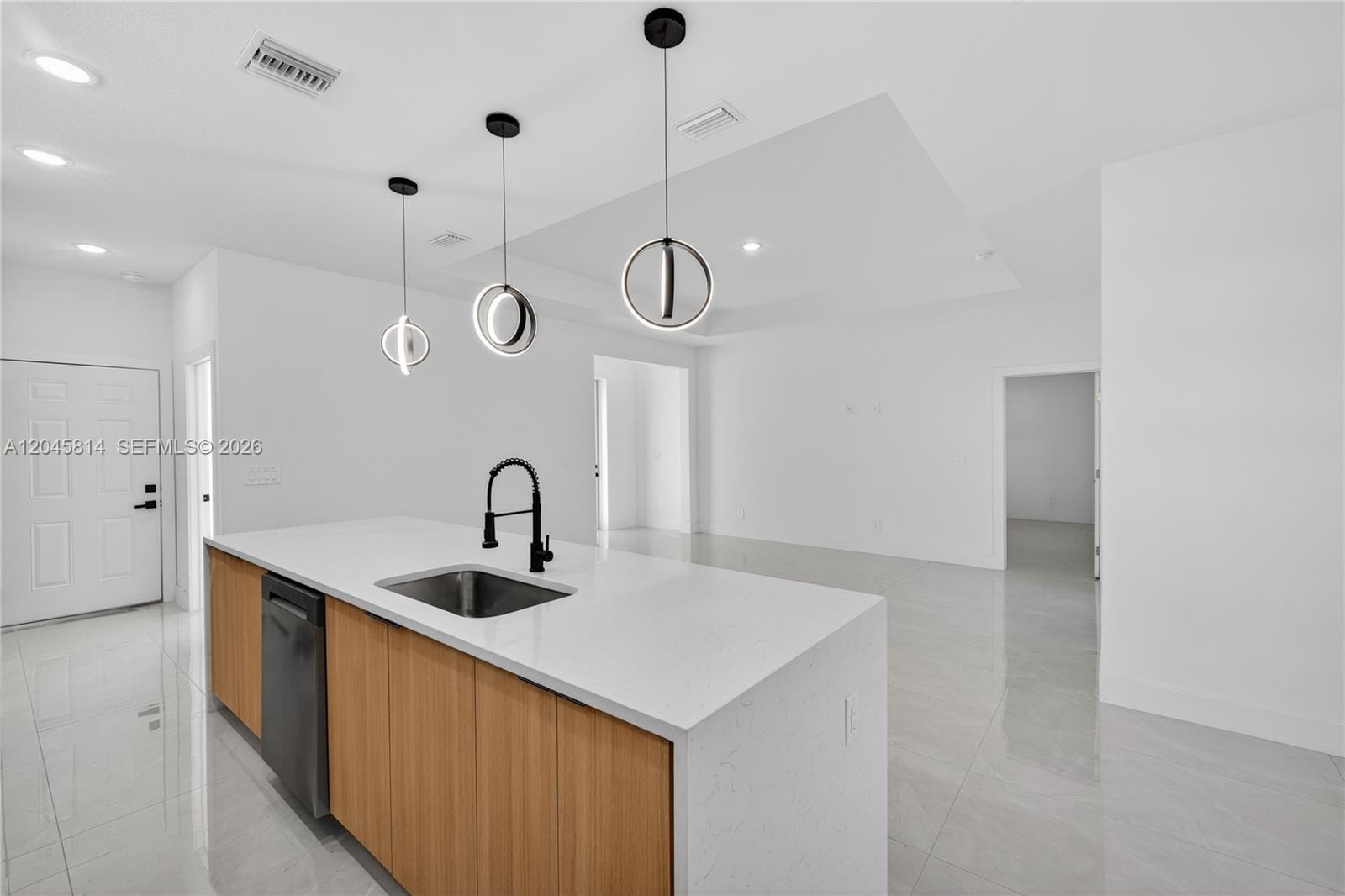 765 Jopinica Avenue — photo 10