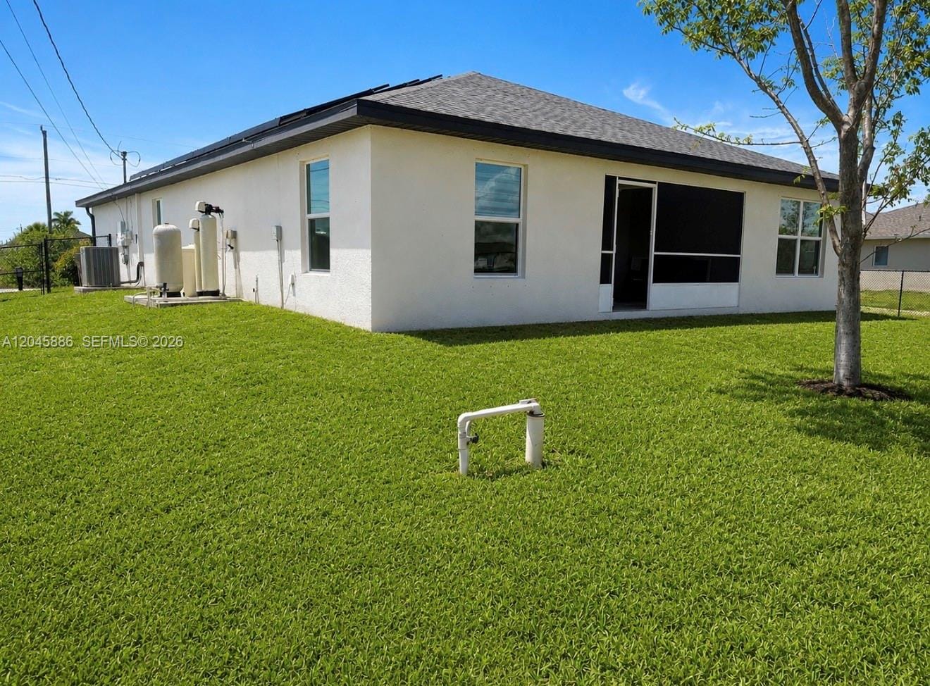 2123 NE 6th Avenue, Cape Coral, FL 33909 photo 20