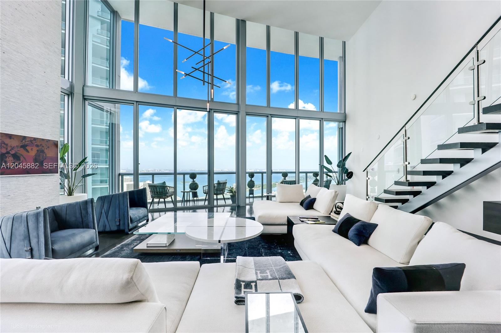 888 Biscayne Boulevard 5112, Miami, FL 33132