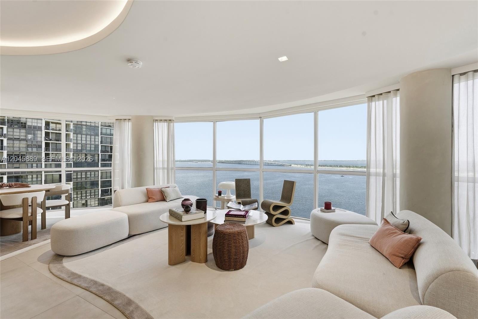 2025 Brickell Avenue 1401 — photo 2