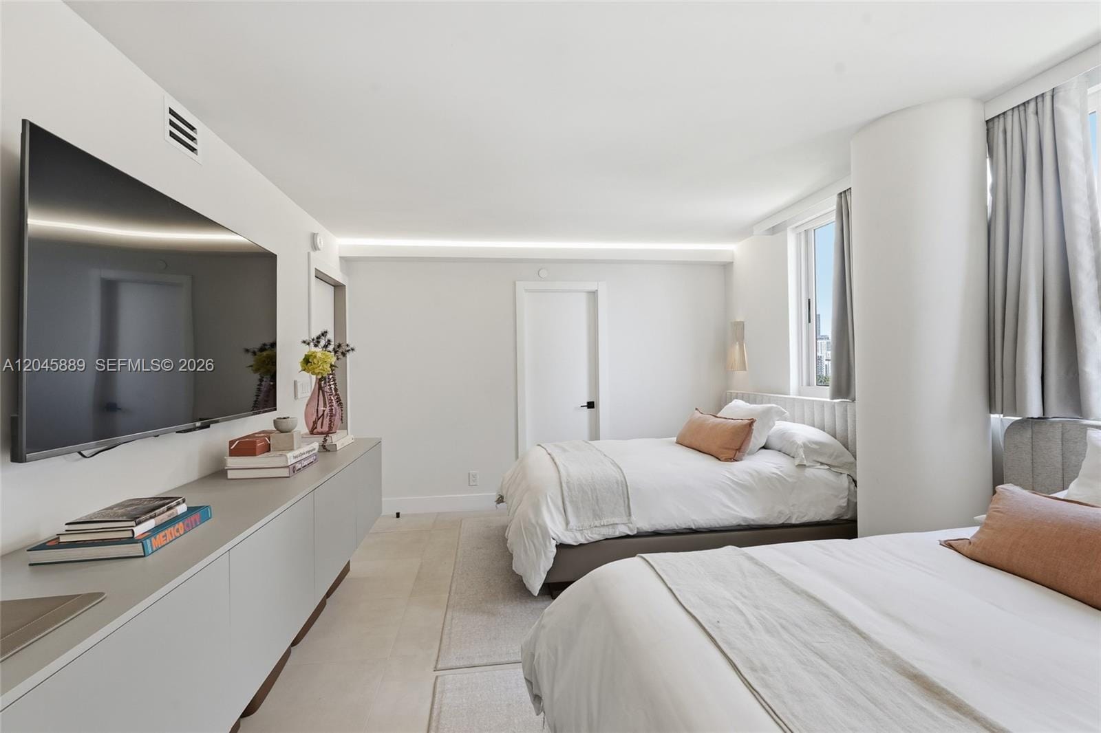 2025 Brickell Avenue 1401, Miami, FL 33129 photo 24